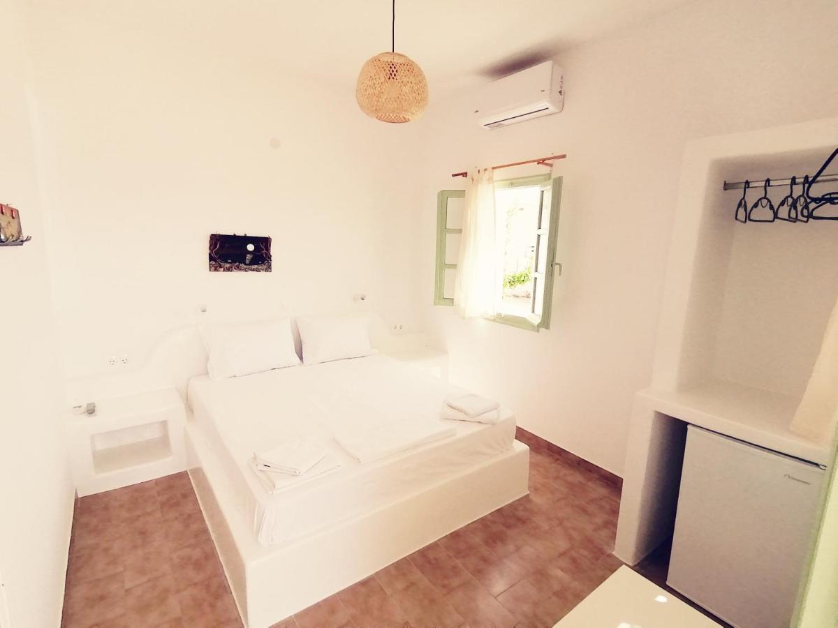 Sunset Studios & Rooms Antiparos ciudad Habitación foto